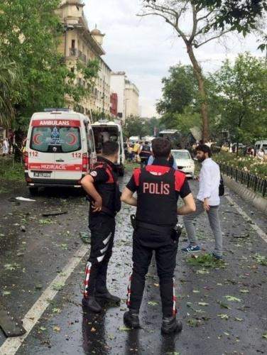İstanbul Vezneciler patlama olay yeri görüntüleri