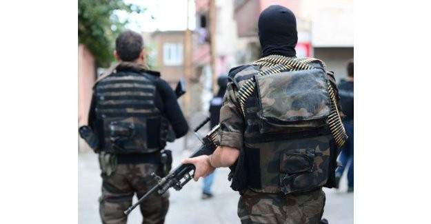 Diyarbakır Bismil'de 4 gözaltı!