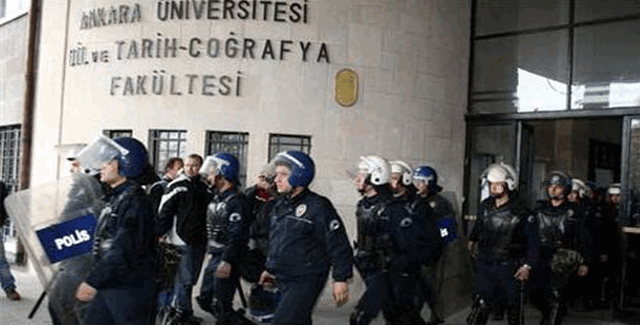 Ankara Üniversitesi'nde iki karşıt grup arasında gerginlik