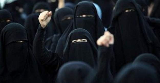 Mısır, burka ve peçeyi yasaklıyor