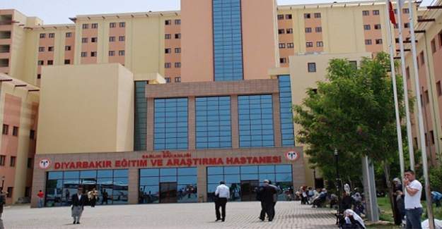Diyarbakır'da teröristleri tedavi eden hastanelerde "silinen" belgeler bulundu
