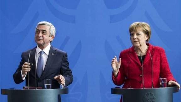 Merkel’den Ermeni Soykırımı’na ilişkin açıklama