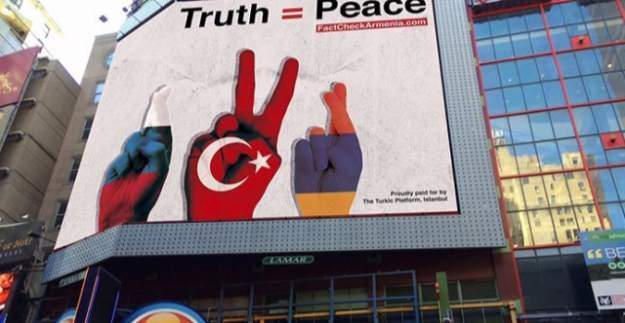 Times meydanında Türk afişi krize neden oldu!