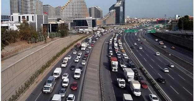 istanbul'da bayram trafiği başladı!!!