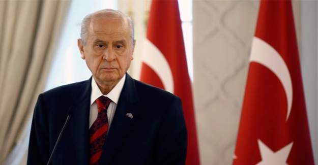 Devlet Bahçeli, 10 ilçe başkanını görevden aldı - Yerine atanan isimler