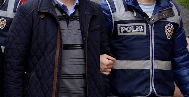 2 Kasım FETÖ soruşturması: Öğretmenler ve öğretim görevlileri gözaltında