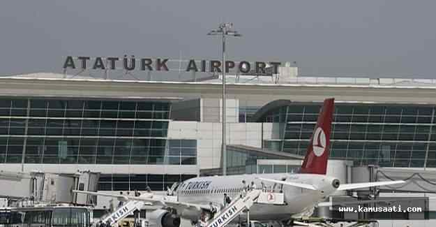 Atatürk Havalimanı'nda kar nedeniyle bazı seferler iptal edildi - Atatür Havalimanı'nda iptal edilen seferler!