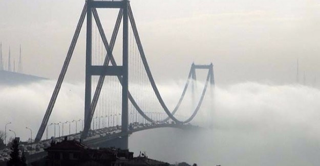 İstanbul Boğazı 'gemi geçişleri'ne kapatıldı
