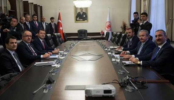 AK Parti-MHP İttifak Komisyonu üyeleri ilk kez toplandı