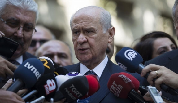 Bahçeli'den genel merkeze 'döviz bozdurun' talimatı