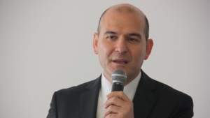  AK Parti Trabzon Milletvekili Süleyman Soylu Ak Parti'nin Oy Oranını Açıkladı